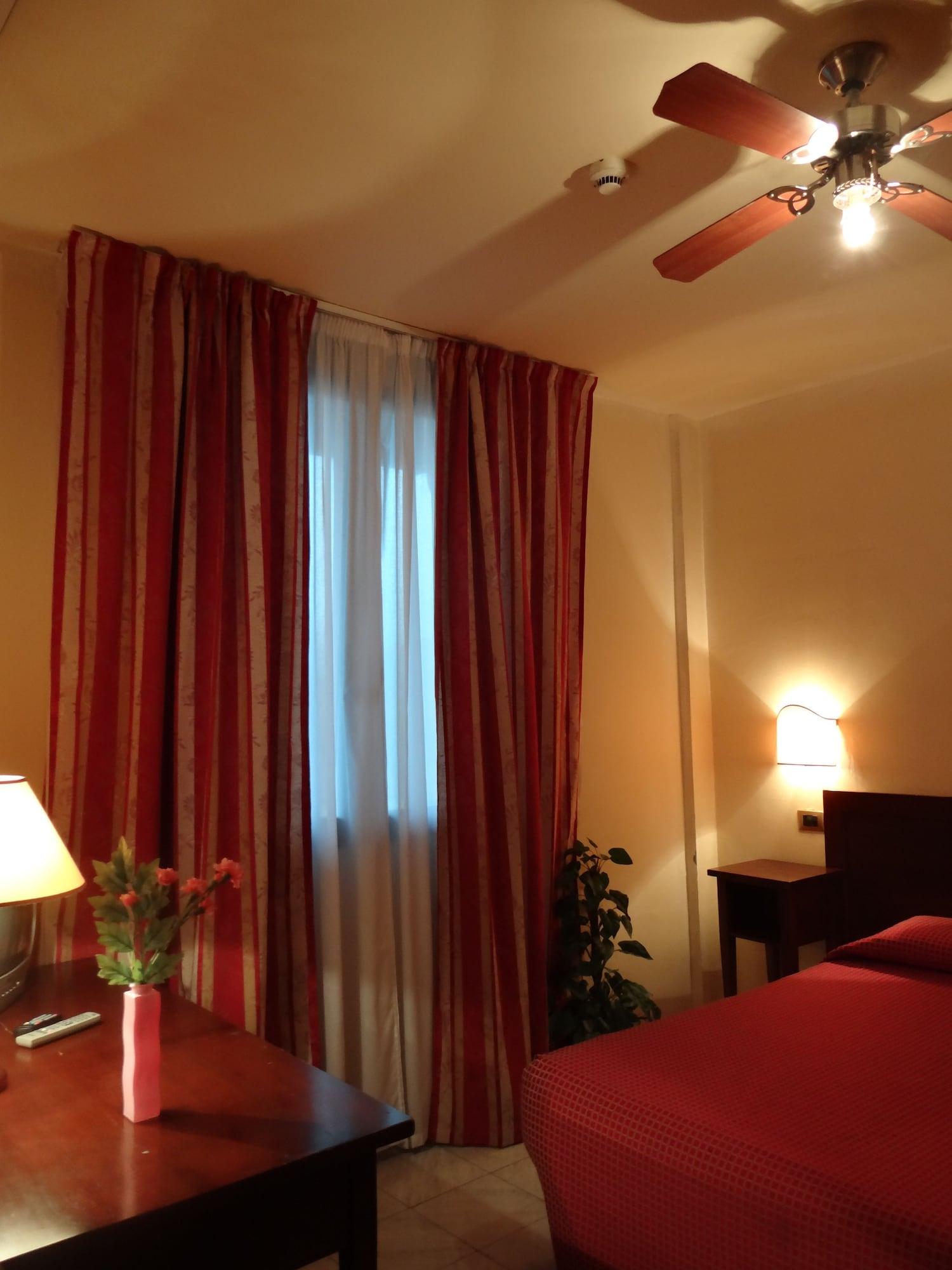 Hotel Albatros Calenzano Dış mekan fotoğraf