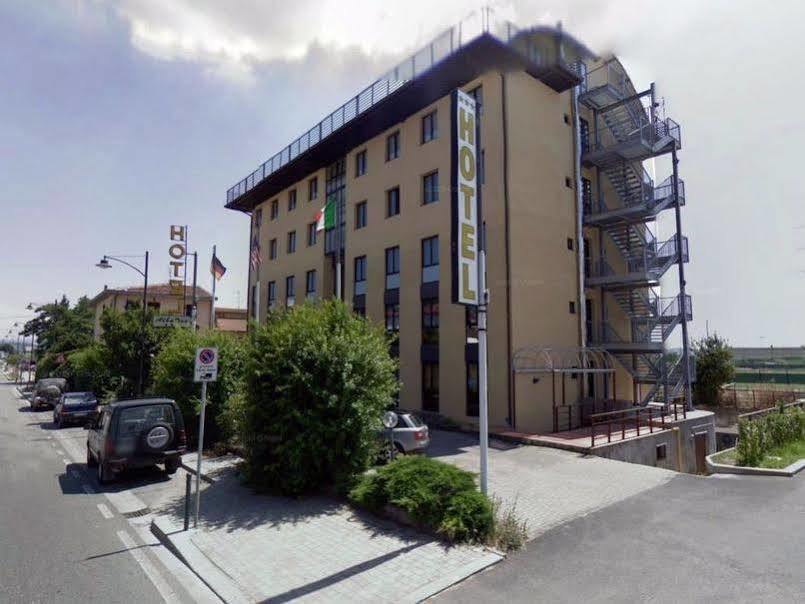 Hotel Albatros Calenzano Dış mekan fotoğraf